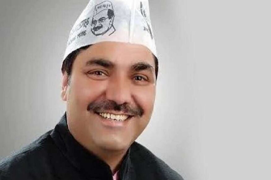 ആം ആദ്മി എംഎല്എയുടെ വസതിയില് ആദായ നികുതി റെയ്ഡ്; 2.56 കോടി പിടിച്ചെടുത്തു ആം ആദ്മി എംഎല്എയുടെ വസതിയില് ആദായ നികുതി റെയ്ഡ്; 2.56 കോടി പിടിച്ചെടുത്തു