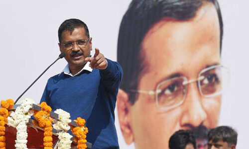 ഏകാധിപത്യ ഭരണത്തെ പിഴുതെറിയാനുള്ള സമയമായെന്ന് ഓര്മിപ്പിച്ച് കെജ്രിവാള് ഏകാധിപത്യ ഭരണത്തെ പിഴുതെറിയാനുള്ള സമയമായെന്ന് ഓര്മിപ്പിച്ച് കെജ്രിവാള്