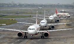 ബോയിങ് 737 വിമാനങ്ങള്‍ക്ക് നിരോധനം; ടിക്കറ്റ് നിരക്ക് ഉയര്‍ന്നേക്കും