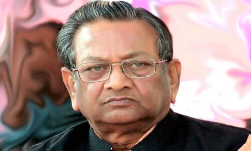 യുപി: ബിജെപി എംപി ശ്യാമ ചരണ്‍ ഗുപ്ത എസ്പിയില്‍