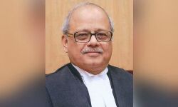 ജസ്റ്റിസ് പി സി ഘോഷ് ഇന്ത്യയുടെ പ്രഥമ ലോക്പാല്‍ അധ്യക്ഷനാവും