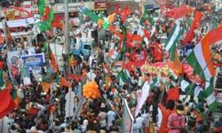 തിരഞ്ഞെടുപ്പ് പ്രചാരണത്തില് സര്ക്കാര് ജീവനക്കാര് പങ്കെടുക്കുന്നതിന് കര്ശന വിലക്ക് തിരഞ്ഞെടുപ്പ് പ്രചാരണത്തില് സര്ക്കാര് ജീവനക്കാര് പങ്കെടുക്കുന്നതിന് കര്ശന വിലക്ക്