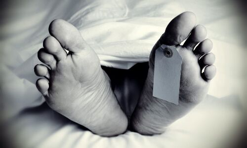 യുവ ക്രിക്കറ്റ് താരം കളിക്കിടെ മരിച്ചു