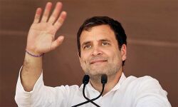 രാഹുലിന്റെ സ്വത്ത്:  ബിജെപി നേതാവിന്റെ ട്വീറ്റിന് കോണ്‍ഗ്രസ്സ് വക്താവിന്റെ ഉരുളക്ക് ഉപ്പേരി