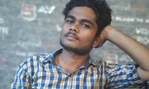 കശ്മീര് പോസ്റ്റര് കേസ്: റിന്ഷാദിനെതിരേ മുഖംമൂടി സംഘത്തിന്റെ ആക്രമണം; സംഘപരിവാരത്തിനെതിരേ ശബ്ദിച്ചാല് നജീബിന്റെ ഗതി വരുമെന്ന് ഭീഷണി കശ്മീര് പോസ്റ്റര് കേസ്: റിന്ഷാദിനെതിരേ മുഖംമൂടി സംഘത്തിന്റെ ആക്രമണം; സംഘപരിവാരത്തിനെതിരേ ശബ്ദിച്ചാല് നജീബിന്റെ ഗതി വരുമെന്ന് ഭീഷണി