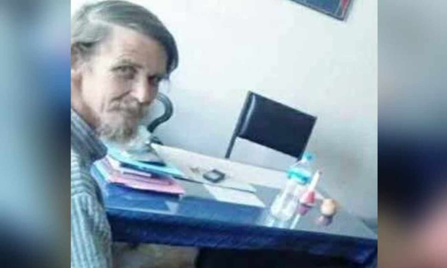 ജാര്ഖണ്ഡില് സാമൂഹികപ്രവര്ത്തകരെ പോലിസ് തടഞ്ഞുവച്ചു ജാര്ഖണ്ഡില് സാമൂഹികപ്രവര്ത്തകരെ പോലിസ് തടഞ്ഞുവച്ചു