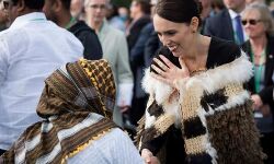 ക്രൈസ്റ്റ്ചര്‍ച്ചിലെ കൂട്ടക്കൊലയിലെ  ഇരകളെ അനുസ്മരിച്ച് ന്യൂസിലന്‍ഡ്