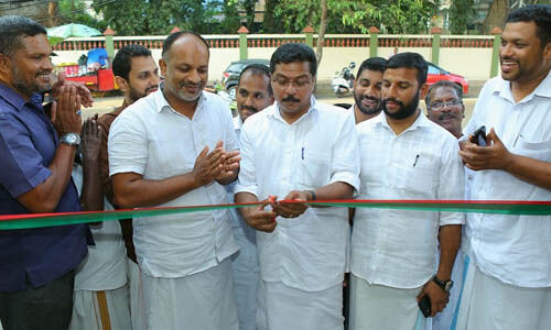 ചാലക്കുടി ലോക് സഭാമണ്ഡലം: എസ് ഡി പി ഐ കേന്ദ്ര തിരഞ്ഞെടുപ്പ് കമ്മിറ്റി ഓഫീസ് ഉദ്ഘാടനം ചെയ്തു ചാലക്കുടി ലോക് സഭാമണ്ഡലം: എസ് ഡി പി ഐ കേന്ദ്ര തിരഞ്ഞെടുപ്പ് കമ്മിറ്റി ഓഫീസ് ഉദ്ഘാടനം ചെയ്തു