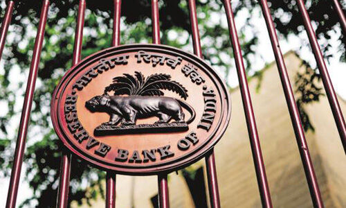 ആര്‍ബിഐ വീണ്ടും റിപ്പോ നിരക്ക് കാല്‍ ശതമാനം കുറച്ചു