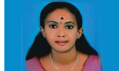 യുവതിയെ പട്ടിണിക്കിട്ട് മരണം; ഭര്‍തൃപിതാവും കസ്റ്റഡിയില്‍