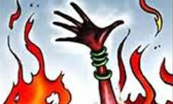 ഒഡീഷ മുഖ്യമന്ത്രിയുടെ വസതിക്ക് മുന്നില്‍ യുവതിയുടെ ആത്മഹത്യാശ്രമം