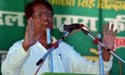 രാജ്യത്തിന്റെ പ്രധാനമന്ത്രി നുണയന്‍, മോദിയുടെ മാതാപിതാക്കള്‍ സത്യം പറയാന്‍ അദ്ദേഹത്തെ പഠിപ്പിച്ചില്ലെന്നും അജിത് സിങ്