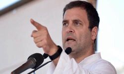 റഫേലില്‍ മോദിക്കെതിരേ പരാമര്‍ശം; മീനാക്ഷി ലേഖി രാഹുലിനെതിരേ കോടതിയില്‍