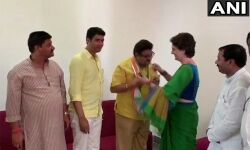 സ്മൃതി ഇറാനിയുടെ പ്രധാന സഹായി കോണ്‍ഗ്രസില്‍ ചേര്‍ന്നു