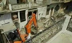 തീപ്പിടിത്തത്തില്‍ നിന്ന് 30 പേരെ രക്ഷിച്ച് നായ മരണത്തിന് കീഴടങ്ങി