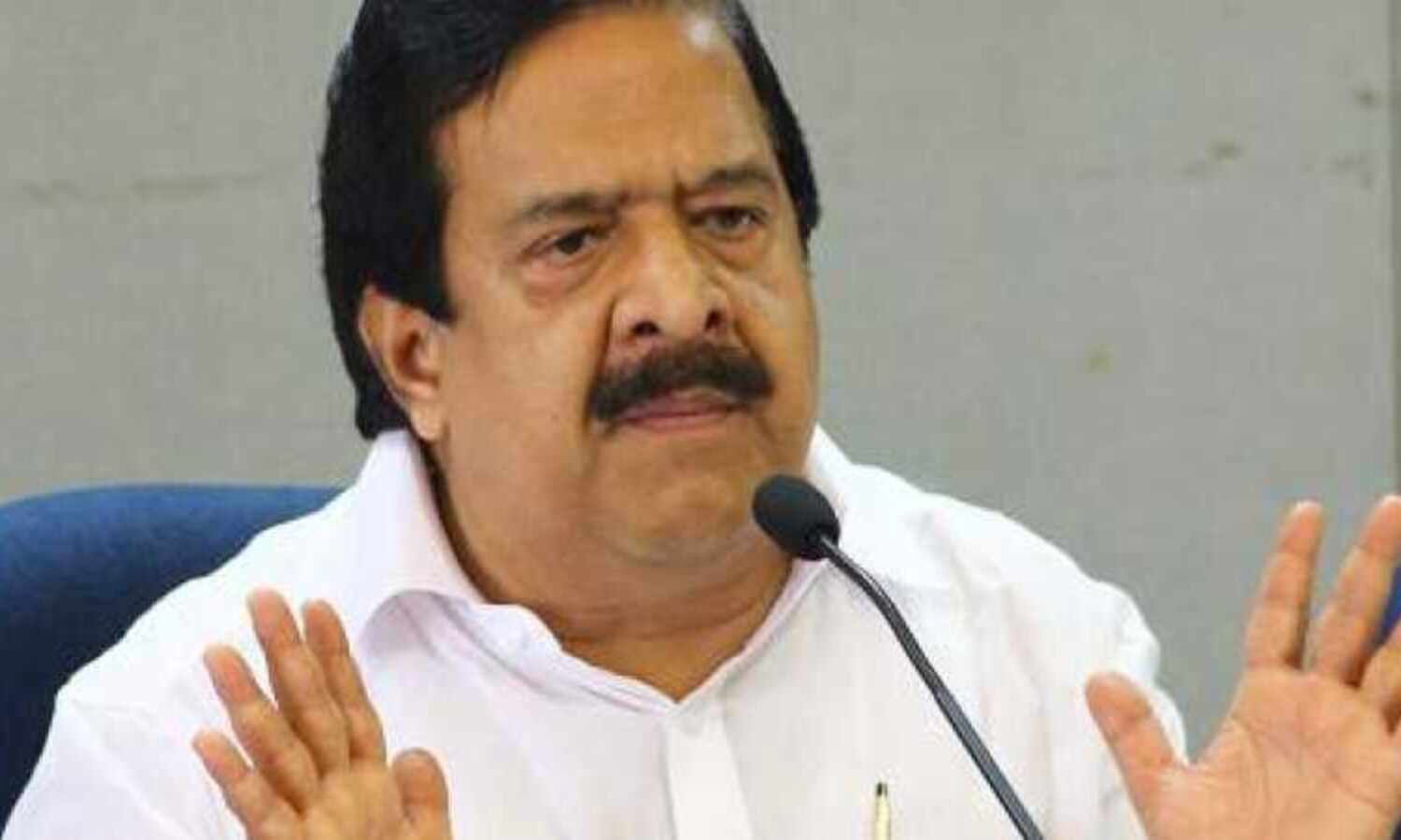 രാഹുല്‍ ഗാന്ധിയുടെ ഭൂരിപക്ഷം കൂട്ടിയാല്‍ ഒരു പവന്‍ സ്വര്‍ണം സമ്മാനം: വാഗ്ദാനവുമായി  ചെന്നിത്തല