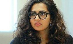 ഇടതുസ്ഥാനാര്‍ഥിയായി മല്‍സരിക്കുമെന്ന വാര്‍ത്ത നിഷേധിച്ച് ചലച്ചിത്ര താരം പാര്‍വതി