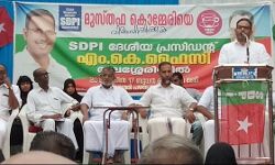 സംഘപരിവാരം സൃഷ്ടിക്കുന്ന ഹിന്ദുത്വപൊതുബോധത്തിലാണ് എല്‍ഡിഎഫ്- യുഡിഎഫ് മുന്നണികള്‍ പ്രവര്‍ത്തിക്കുന്നത്: എം കെ ഫൈസി