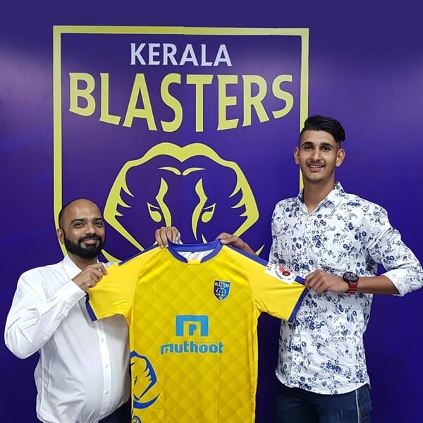 ലൗ പ്രീത് സിങ് ബ്ലാസ്റ്റേഴ്സില് ലൗ പ്രീത് സിങ് ബ്ലാസ്റ്റേഴ്സില്
