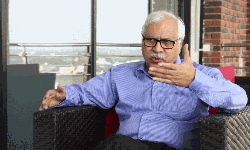 മോദിയുടെ ഹെലികോപ്റ്റര്‍ പരിശോധിച്ച ഉദ്യോഗസ്ഥനെ സസ്‌പെന്റ് ചെയ്ത നടപടി; തിരഞ്ഞെടുപ്പ് കമ്മീഷനെതിരേ മുന്‍ തിരഞ്ഞെടുപ്പ് കമ്മീഷണര്‍