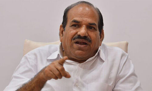 വോട്ടിങ് യന്ത്രത്തിനെതിരായ പരാതി: ജാഗ്രത പാലിക്കണമെന്ന് കോടിയേരി വോട്ടിങ് യന്ത്രത്തിനെതിരായ പരാതി: ജാഗ്രത പാലിക്കണമെന്ന് കോടിയേരി