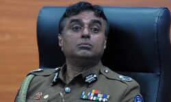 ശ്രീലങ്കയിലെ സ്‌ഫോടന പരമ്പര:  പോലിസ് മേധാവി പൂജിത് ജയസുന്ദര രാജിവച്ചു