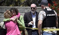 കാലഫോര്‍ണിയയിലെ ജൂതസിനഗോഗില്‍ വെടിവയ്പ്പ്; ഒരാള്‍ കൊല്ലപ്പെട്ടു, മൂന്നുപേര്‍ക്ക് പരിക്ക്