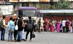 മിന്നല്‍ പരിശോധന: അന്തര്‍ സംസ്ഥാന  ലക്ഷ്വറി ബസ്സുകള്‍  പണിമുടക്കി