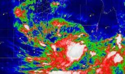 ശക്തിയാര്‍ജ്ജിച്ച് ഫാനി;   ഇന്നും നാളെയും ശക്തമായ കാറ്റും മഴയും;  കേരളത്തിലും ഒഡീഷയിലും അതീവ ജാഗ്രത