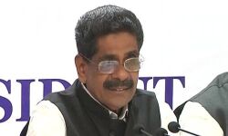 തിരഞ്ഞെടുപ്പ് കമ്മീഷനെ മോദിയുടെ ചൊല്‍പ്പടിക്ക് നിര്‍ത്തുന്നു: മുല്ലപ്പള്ളി രാമചന്ദ്രന്‍