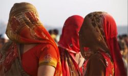 ബുര്ഖ നിരോധിക്കണമെന്ന് പറയുന്നവര് ഗുന്ഘട്ടും നിരോധിക്കട്ടെയെന്ന് ജാവേദ് അകതര് ബുര്ഖ നിരോധിക്കണമെന്ന് പറയുന്നവര് ഗുന്ഘട്ടും നിരോധിക്കട്ടെയെന്ന് ജാവേദ് അകതര്