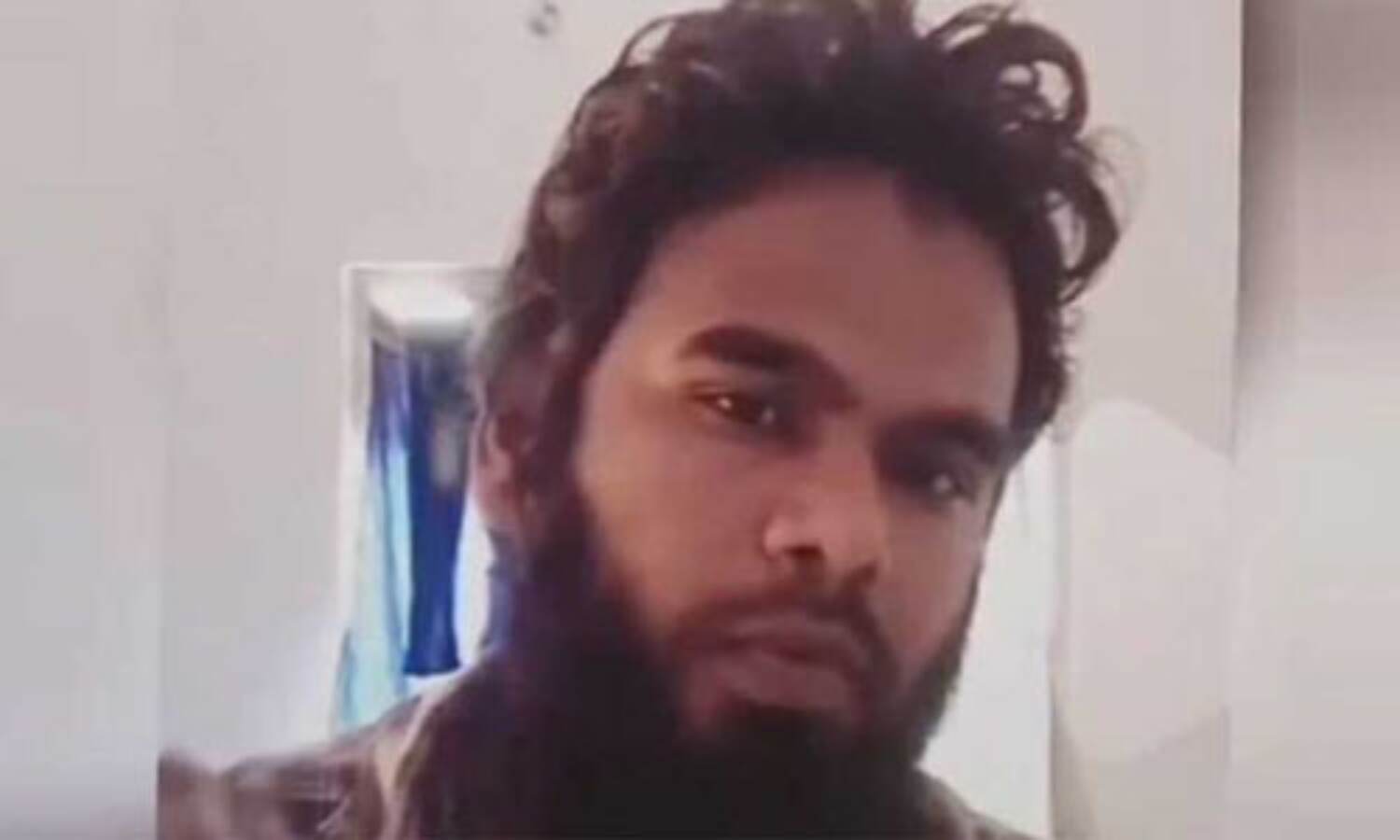 കാസര് കോഡ് ഐ എസ് കേസ്: റിയാസിനെ കോടതി എന് ഐ എയുടെ കസ്റ്റഡിയില് വിട്ടു കാസര് കോഡ് ഐ എസ് കേസ്: റിയാസിനെ കോടതി എന് ഐ എയുടെ കസ്റ്റഡിയില് വിട്ടു