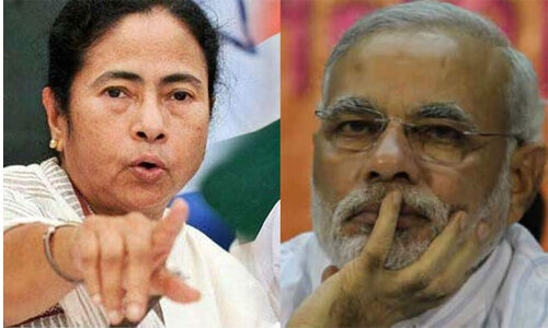 നരേന്ദ്ര മോദിക്ക് കൊടുക്കേണ്ടത് ജനാധിപത്യത്തിന്റെ മുഖത്തടിയാണെന്ന് മമത ബാനര്ജി നരേന്ദ്ര മോദിക്ക് കൊടുക്കേണ്ടത് ജനാധിപത്യത്തിന്റെ മുഖത്തടിയാണെന്ന് മമത ബാനര്ജി