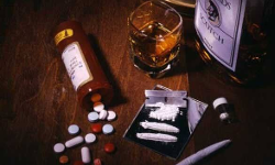 ലഹരി ഒഴുകുന്നു; പരിശോധനയും കാമറ നിരീക്ഷണവും ശക്തമാക്കി എക്സൈസ് വകുപ്പ് ലഹരി ഒഴുകുന്നു; പരിശോധനയും കാമറ നിരീക്ഷണവും ശക്തമാക്കി എക്സൈസ് വകുപ്പ്