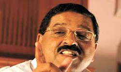 തിരഞ്ഞെടുപ്പ് ഫണ്ടിൽനിന്നും എട്ടുലക്ഷം മോഷ്ടിച്ചു; കോൺഗ്രസ് നേതാവിനെതിരേ പരാതിയുമായി രാജ്മോഹൻ ഉണ്ണിത്താൻ തിരഞ്ഞെടുപ്പ് ഫണ്ടിൽനിന്നും എട്ടുലക്ഷം മോഷ്ടിച്ചു; കോൺഗ്രസ് നേതാവിനെതിരേ പരാതിയുമായി രാജ്മോഹൻ ഉണ്ണിത്താൻ