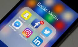 ശ്രീലങ്കയില് സാമൂഹിക മാധ്യമങ്ങള്ക്കു താല്കാലിക വിലക്ക് ശ്രീലങ്കയില് സാമൂഹിക മാധ്യമങ്ങള്ക്കു താല്കാലിക വിലക്ക്