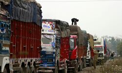 കശ്മീരില്‍ ട്രക്ക് ഡ്രൈവര്‍ കൊല്ലപ്പെട്ടു; രണ്ട് ആഴ്ചയ്ക്കിടെ നാലാമത്തെ ആക്രമണം