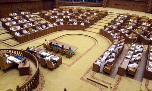 ട്രാൻസ്ഗ്രിഡ് പദ്ധതി: ചോദ്യോത്തരവേളയിൽ സഭയിൽ പ്രതിപക്ഷ ബഹളം ട്രാൻസ്ഗ്രിഡ് പദ്ധതി: ചോദ്യോത്തരവേളയിൽ സഭയിൽ പ്രതിപക്ഷ ബഹളം