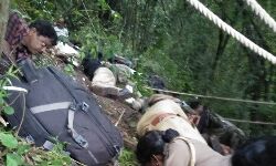 അട്ടപ്പാടി വെടിവയ്പ്: ദൃശ്യങ്ങളും ചിത്രങ്ങളുമായി പോലിസ് അട്ടപ്പാടി വെടിവയ്പ്: ദൃശ്യങ്ങളും ചിത്രങ്ങളുമായി പോലിസ്