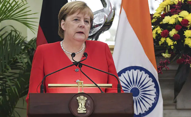 കശ്മീരികളുടെ സ്ഥിതി അസ്ഥിരം; മെച്ചപ്പെടുത്തേണ്ടതുണ്ടെന്ന്  ജര്‍മന്‍ ചാന്‍സലര്‍