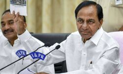 തെലങ്കാന 50 ശതമാനം ബസ് സര്‍വീസുകള്‍ സ്വകാര്യവല്‍ക്കരിക്കുന്നു; സമരം ചെയ്യുന്ന ജീവനക്കാര്‍ക്ക് അന്ത്യശാസനം