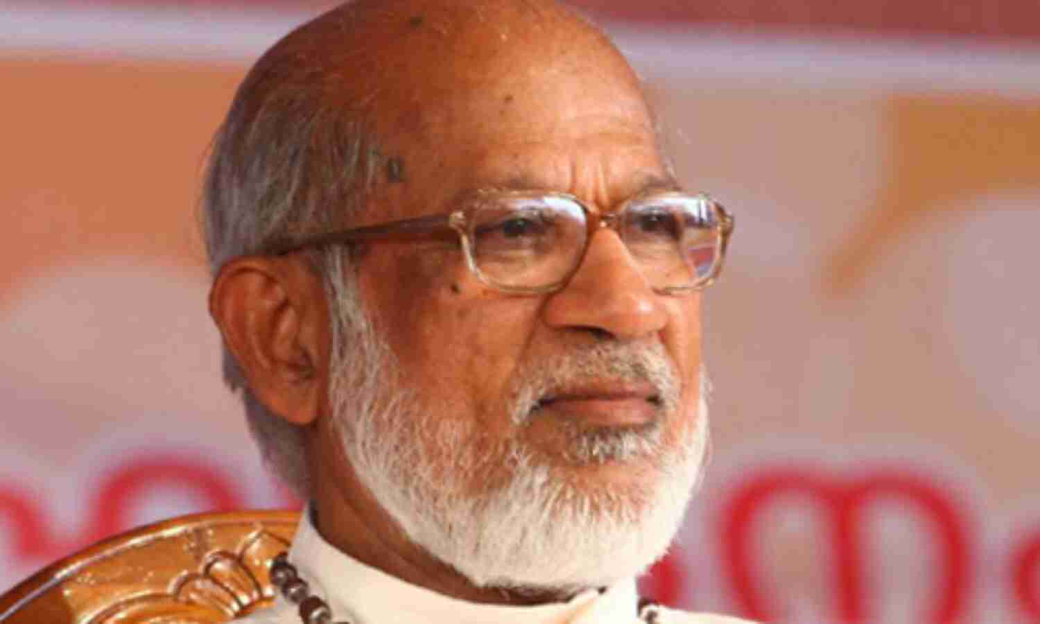 അതിരൂപതയുടെ ഭൂമി വില്പന: കര്ദിനാള് മാര് ജോര്ജ് ആലഞ്ചേരിക്കെതിരെ കോടതി വീണ്ടും കേസ് രജിസ്റ്റര് ചെയ്തു അതിരൂപതയുടെ ഭൂമി വില്പന: കര്ദിനാള് മാര് ജോര്ജ് ആലഞ്ചേരിക്കെതിരെ കോടതി വീണ്ടും കേസ് രജിസ്റ്റര് ചെയ്തു