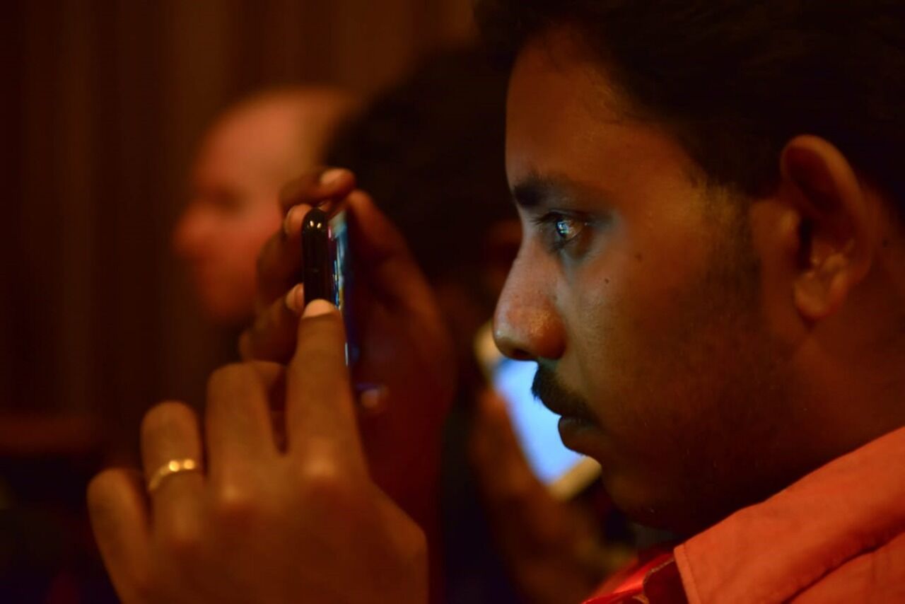 കാഴ്ച പരിമിതി നേടുന്നവര്ക്ക് ഉള്കാഴ്ചയ്ക്കായി 1000 സ്മാര്ട്ട് ഫോണുകള് കാഴ്ച പരിമിതി നേടുന്നവര്ക്ക് ഉള്കാഴ്ചയ്ക്കായി 1000 സ്മാര്ട്ട് ഫോണുകള്