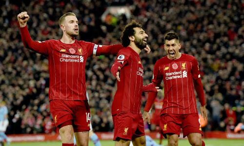 ചാംപ്യന്‍മാരെ ഞെട്ടിച്ച് ലിവര്‍പൂള്‍; യുവനിരയുമായി യുനൈറ്റഡ് കുതിക്കുന്നു