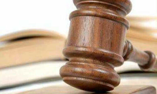 മുതിര്ന്ന പൗരന്മാരെ സംരക്ഷിക്കേണ്ട ബാധ്യത മക്കള്ക്കുണ്ടെന്നത് ഇന്ത്യയുടെ പാരമ്പര്യമാണെന്നു ഹൈക്കോടതി മുതിര്ന്ന പൗരന്മാരെ സംരക്ഷിക്കേണ്ട ബാധ്യത മക്കള്ക്കുണ്ടെന്നത് ഇന്ത്യയുടെ പാരമ്പര്യമാണെന്നു ഹൈക്കോടതി