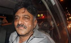 നെഞ്ചുവേദന; ഡി കെ ശിവകുമാര്‍ ആശുപത്രിയില്‍