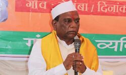 അയോധ്യ വിധി ഞങ്ങള്ക്ക് അനുകൂലമായത് ബിജെപി കേന്ദ്രത്തിലുള്ളതിനാലെന്ന് ബിജെപി എംപി അയോധ്യ വിധി ഞങ്ങള്ക്ക് അനുകൂലമായത് ബിജെപി കേന്ദ്രത്തിലുള്ളതിനാലെന്ന് ബിജെപി എംപി