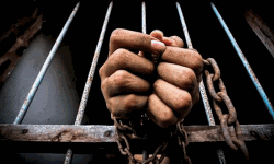 വിദ്യാര്‍ഥിനിയോട് അപമര്യാദയായി പെരുമാറിയ സ്‌കൂള്‍ ജീവനക്കാരന്‍ അറസ്റ്റില്‍