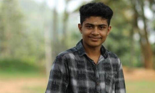 നിയന്ത്രണംവിട്ട ബൈക്ക് കടയിലേക്ക് ഇടിച്ചുകയറി യുവാവ് മരിച്ചു നിയന്ത്രണംവിട്ട ബൈക്ക് കടയിലേക്ക് ഇടിച്ചുകയറി യുവാവ് മരിച്ചു