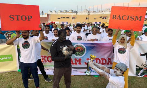 സിഫ് ഫുട്ബോള് ടൂര്ണമെന്റിന് വര്ണാഭമായ തുടക്കം; ജിദ്ദയ്ക്കിനി കാല്പന്ത് കളിയുടെ നാളുകള് സിഫ് ഫുട്ബോള് ടൂര്ണമെന്റിന് വര്ണാഭമായ തുടക്കം; ജിദ്ദയ്ക്കിനി കാല്പന്ത് കളിയുടെ നാളുകള്